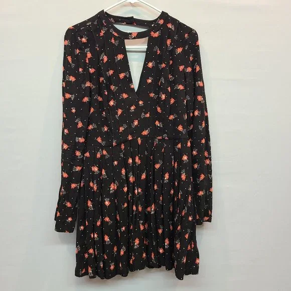 chinese dress ladies Free People Womens Floral Print Puff Sleeves Mini Dress Black 2 at Amazon  Women's Clothing store main image 1